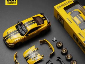 1:42 for Ford Mustang GT2018 yellow classic car model can open the door, replaceable accessories