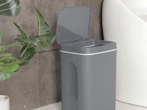 Green Lion 14 liter sensor-activated smart trash can