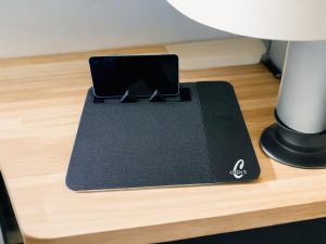 Mouse Pad With Fast Wireless Charging